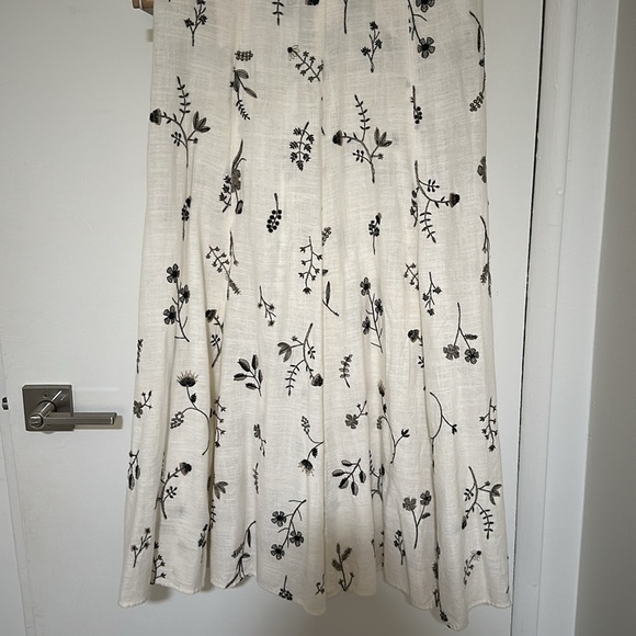 Zara Cream and Black Maxi A-Line Skirt - Picture 7 of 7